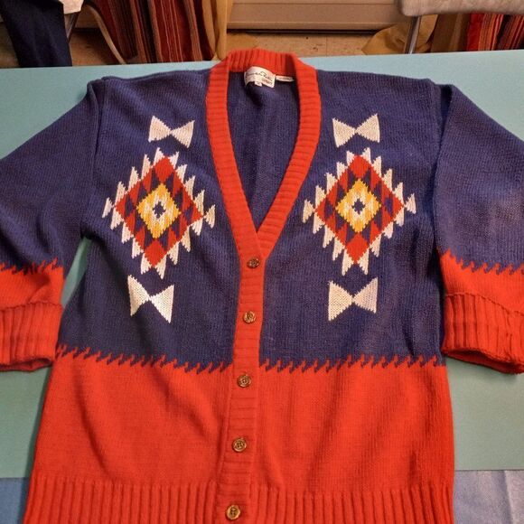 Vintage Oscar de la Renta Sport Blue/Red Southwestern Sweater Cottagecore Chic - Picture 7 of 13